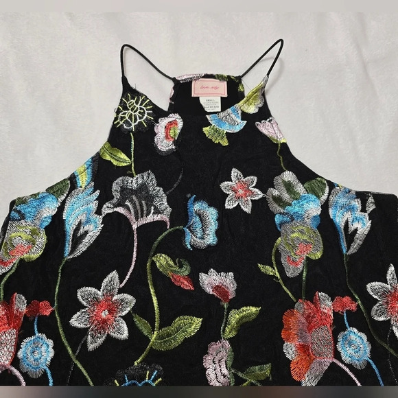 Love Ady Floral Embroidered Mini Shift Dress w/ Tulle Mesh Overlay, EUC! - Picture 8 of 14